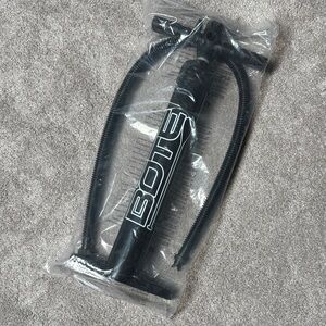 Bote SUP paddle board hand pump NWT